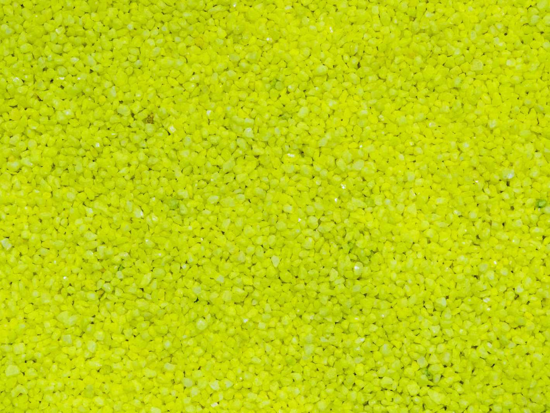Chrome yellow micro gravel with 2-3 mm fraction for terrariums, aquariums, succulents and decorative plant displays