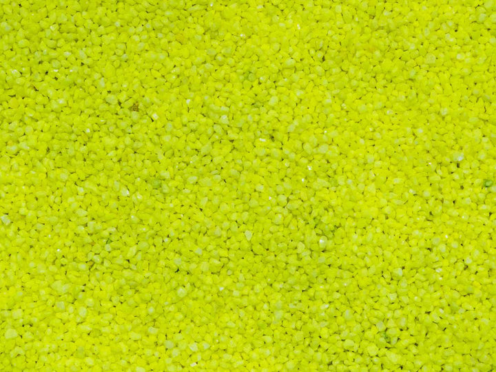Chrome yellow micro gravel with 2-3 mm fraction for terrariums, aquariums, succulents and decorative plant displays